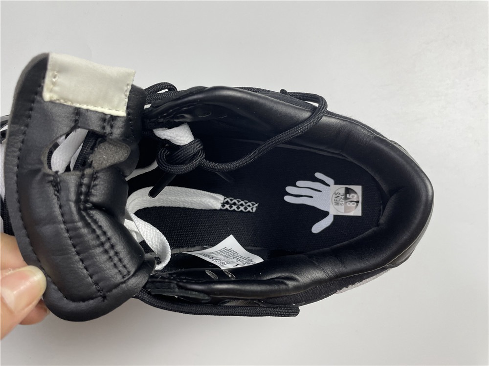 Off-White x Nike Dunk Low DM1602-001